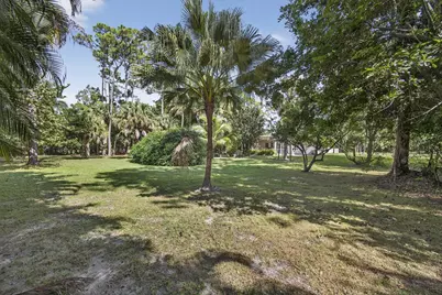 8855 N Bates Road, Palm Beach Gardens, FL 33418 - Photo 37