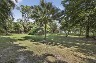 8855 N Bates Rd, Palm Beach Gardens, FL 33418 - Photo 37