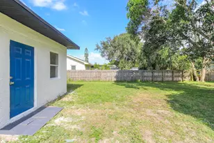 313 NW Dorchester St, Port Saint Lucie, FL 34983 - Photo 37