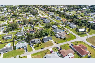 313 NW Dorchester Street, Port Saint Lucie, FL 34983 - Photo 47