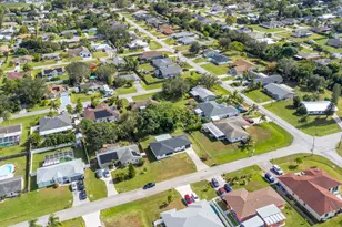 313 NW Dorchester St, Port Saint Lucie, FL 34983 - Photo 47