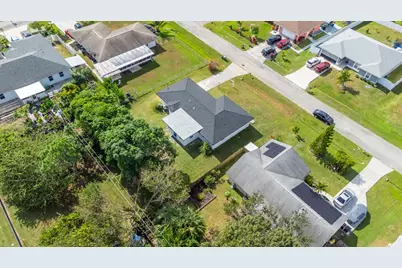 313 NW Dorchester Street, Port Saint Lucie, FL 34983 - Photo 45
