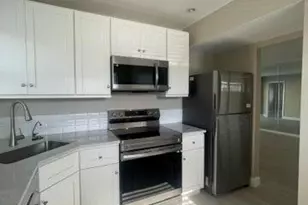 19 Colonial Club Dr, Boynton Beach, FL 33435 - Photo 23