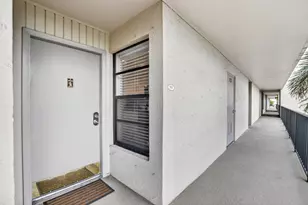 4 Royal Palm Way, Boca Raton, FL 33432 - Photo 23