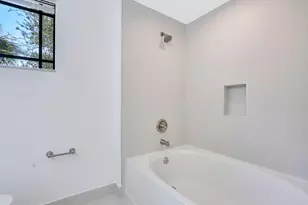 3023 Alcazar Pl, Palm Beach Gardens, FL 33410 - Photo 9