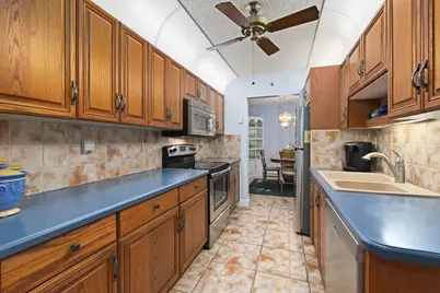 1767 S Dovetail Drive #R, Fort Pierce, FL 34982 - Photo 13