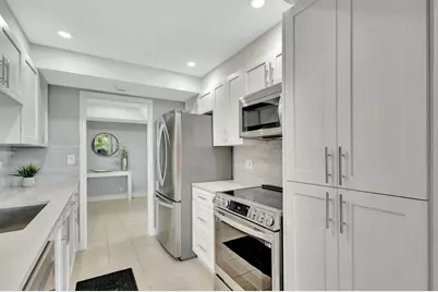 5550 N Ocean Drive #2b, Singer Island, FL 33404 - Photo 3