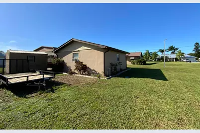 1095 Chobee Loop, Okeechobee, FL 34974 - Photo 35