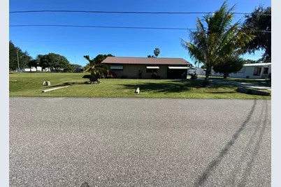 1095 Chobee Loop, Okeechobee, FL 34974 - Photo 21