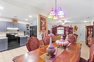 1825 SW Cameo Blvd, Port Saint Lucie, FL 34953 - Photo 7