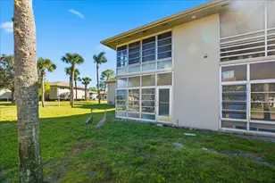 28 Lake Vista Trail, Port Saint Lucie, FL 34952 - Photo 19