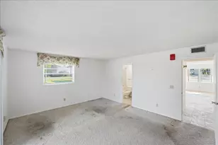 28 Lake Vista Trail, Port Saint Lucie, FL 34952 - Photo 11