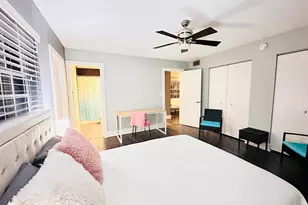 2424 NE 9th St, Fort Lauderdale, FL 33304 - Photo 11