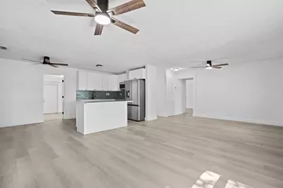 905 SE 10th Street, Stuart, FL 34994 - Photo 3