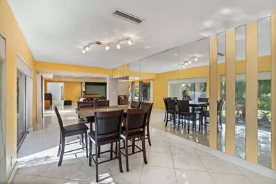 5104 White Oak Lane E, Tamarac, FL 33319 - Photo 35