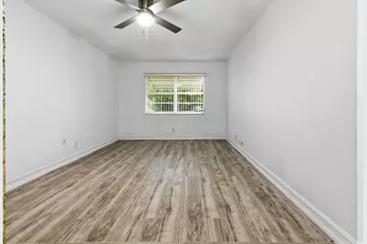 1167 S Drive Circle #D, Delray Beach, FL 33445 - Photo 15