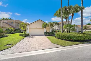 718 Pinehurst Way, Palm Beach Gardens, FL 33418 - Photo 3