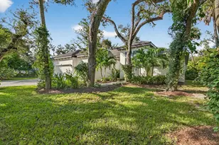 425 Holly Rd, Vero Beach, FL 32963 - Photo 9