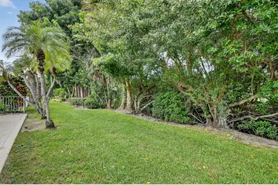 9333 Heathridge Drive, West Palm Beach, FL 33411 - Photo 45