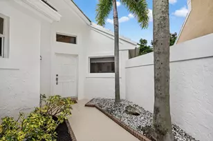 9333 Heathridge Dr, West Palm Beach, FL 33411 - Photo 5