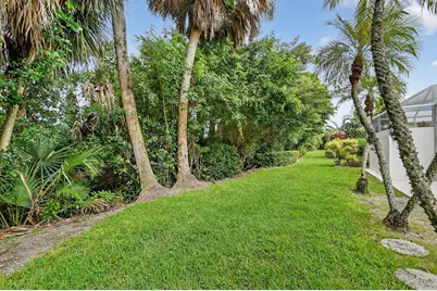 9333 Heathridge Drive, West Palm Beach, FL 33411 - Photo 47