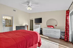 211 Meadows Dr, Boynton Beach, FL 33436 - Photo 23