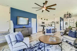 818 SE grovebush Ln, Port Saint Lucie, FL 34984 - Photo 9