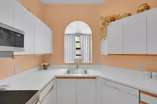 5379 Verona Dr, Boynton Beach, FL 33437 - Photo 13