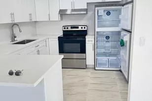 266 Burgundy Ave, Delray Beach, FL 33484 - Photo 3