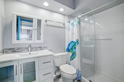 112 Doolen Court #302, North Palm Beach, FL 33408 - Photo 19