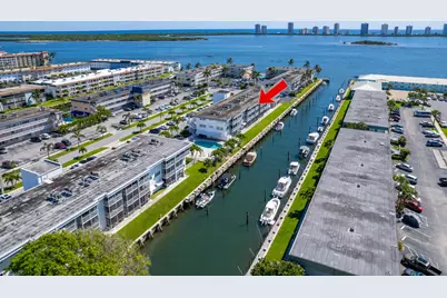 112 Doolen Court #302, Juno Beach, FL 33408 - Photo 3