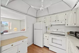 43 Saxony A, Delray Beach, FL 33446 - Photo 13