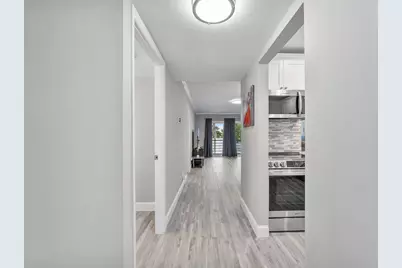 118 Lake Constance Drive, West Palm Beach, FL 33411 - Photo 15