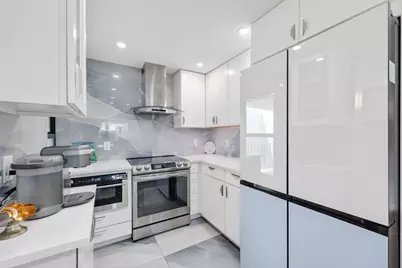 12 Royal Palm Way #Unit 605, Boca Raton, FL 33432 - Photo 11