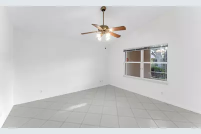 2705 Pointe Circle, Greenacres, FL 33413 - Photo 15