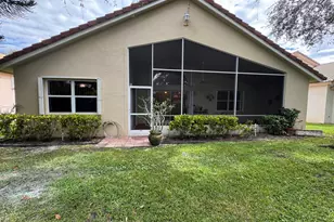 2705 Pointe Cir, Greenacres, FL 33413 - Photo 31