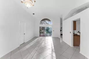 2705 Pointe Cir, Greenacres, FL 33413 - Photo 9