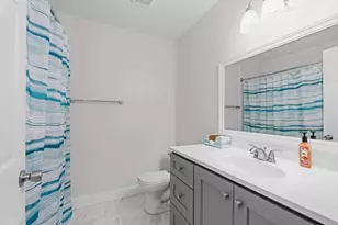 6458 Buena Vista Dr, Margate, FL 33065 - Photo 25