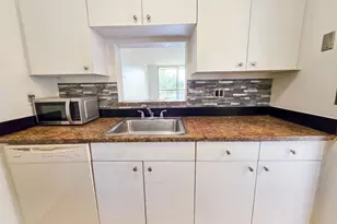 7960 NW 50th St, Lauderhill, FL 33351 - Photo 5