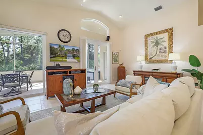 3360 SE Fairway Oaks Trail SE, Stuart, FL 34997 - Photo 11