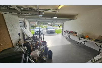 10298 Greentrail Drive N, Boynton Beach, FL 33436 - Photo 19