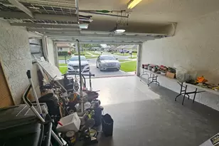 10298 Greentrail Dr N, Boynton Beach, FL 33436 - Photo 19