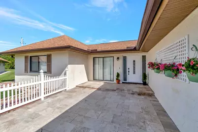 10298 Greentrail Drive N, Boynton Beach, FL 33436 - Photo 25