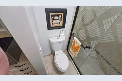 10298 Greentrail Drive N, Boynton Beach, FL 33436 - Photo 17