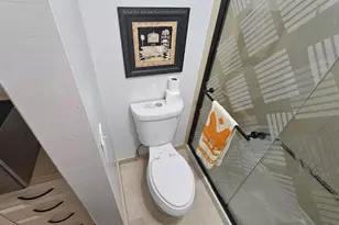 10298 Greentrail Dr N, Boynton Beach, FL 33436 - Photo 17