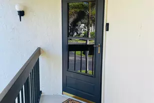3204 Perimeter Dr, Greenacres, FL 33467 - Photo 5