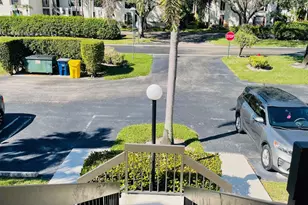 3204 Perimeter Dr, Greenacres, FL 33467 - Photo 3