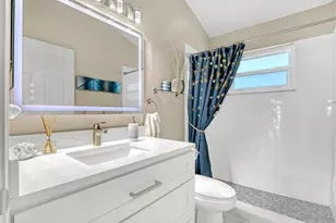 815 Bamboo Ln, Boynton Beach, FL 33483 - Photo 43