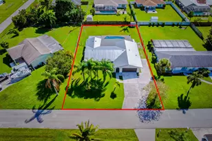 388 SE Tranquilla Ave, Port Saint Lucie, FL 34983 - Photo 39