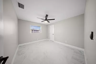 388 SE Tranquilla Avenue, Port Saint Lucie, FL 34983 - Photo 27